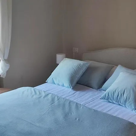 Lally's Garden Sorrento