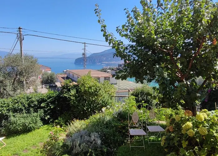 Lally's Garden 3* Sorrento