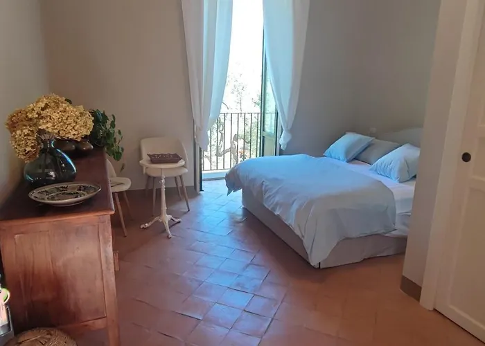 Bed & Breakfast Lally's Garden